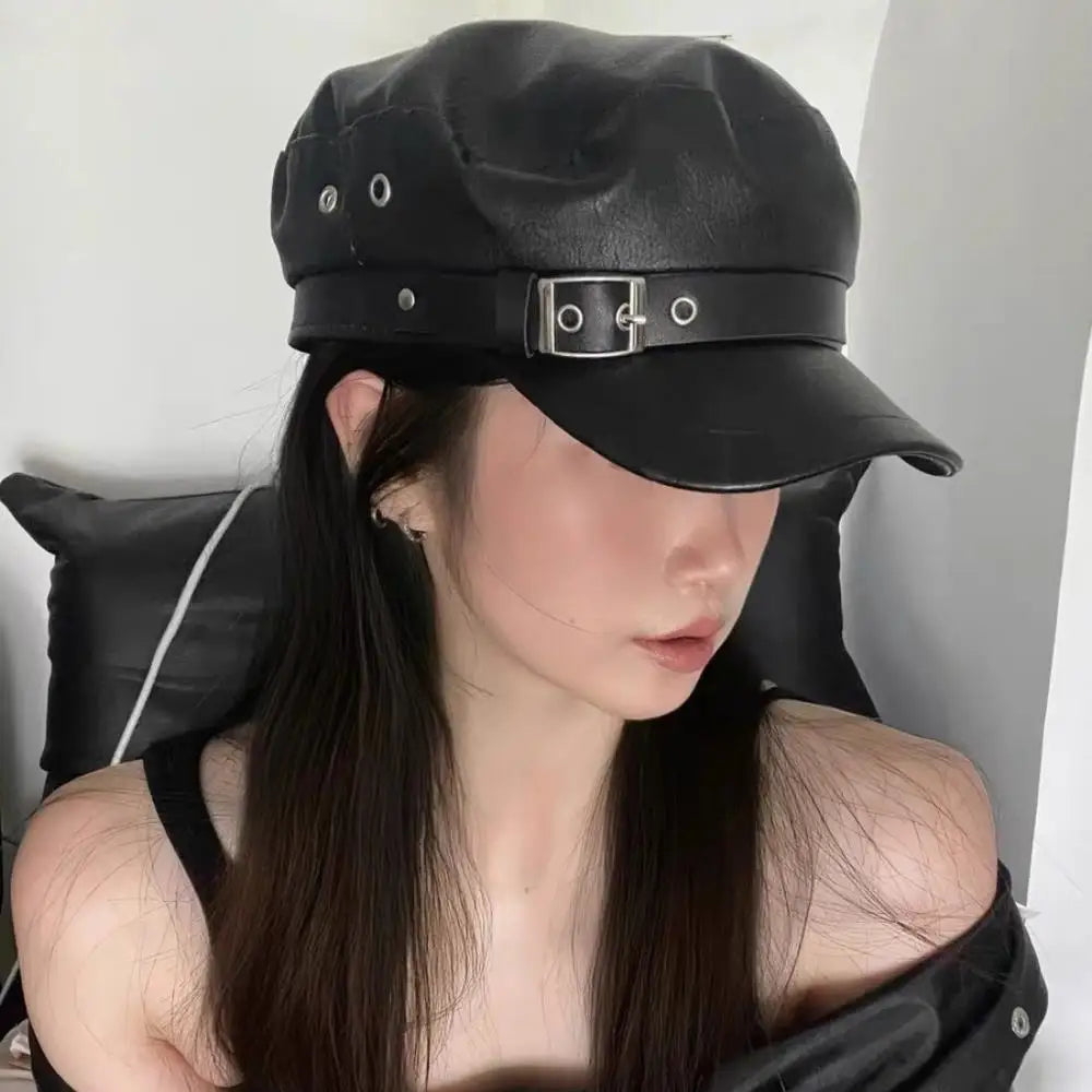 Retro England Black Leather Cap – Women’s Vintage Painter Hat, Flat Newsboy & Military Style Outdoor Cap