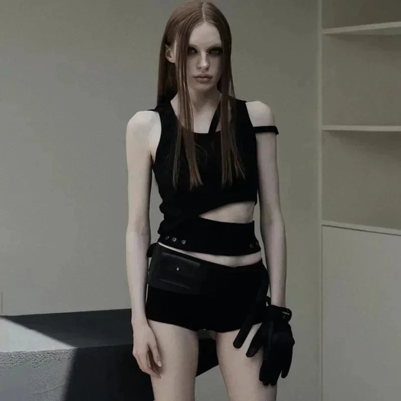 Edgy Punk Hooded Crop Top for Women – Street Fashion Sleeveless Tee, New 2025 Style