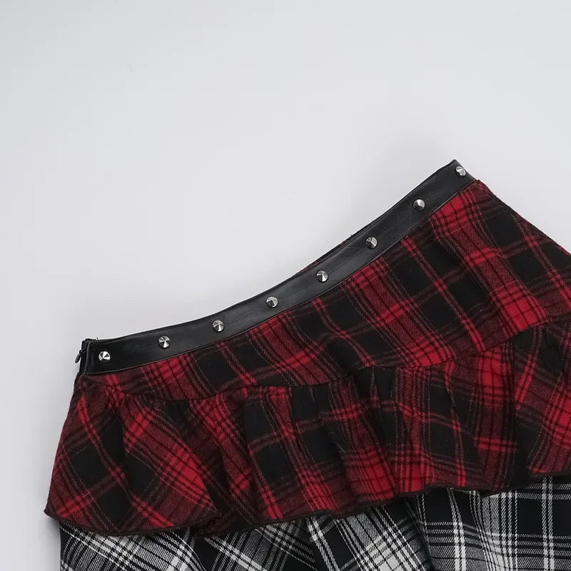 Gothic Plaid Mini Skirt – Y2K Punk Rock High Waist Irregular Skirt with Lace Detail