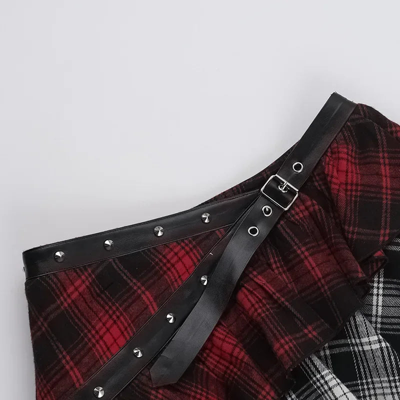 Gothic Plaid Mini Skirt – Y2K Punk Rock High Waist Irregular Skirt with Lace Detail