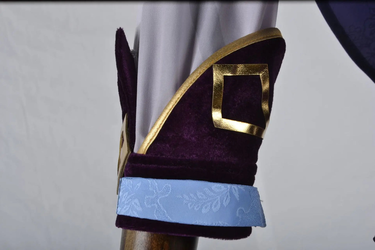 Kaeya Genshin Impact Cosplay Costume – Carnival, Party, Convention, Halloween & Christmas Outfit