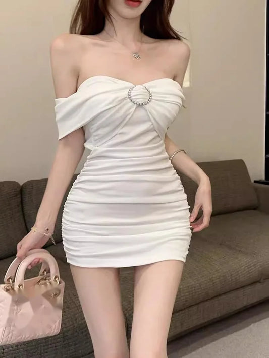 Mature Women Mini Dress White Pure Slim Sexy Strapless Dress Dress Elegant Bow Fashion Sweet Women Tops 2024 New Summer 040E